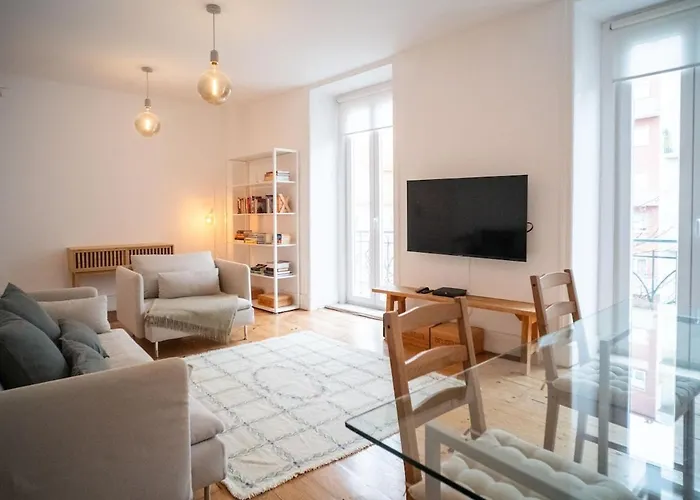 Private Terrace & View At Principe Real Lisboa